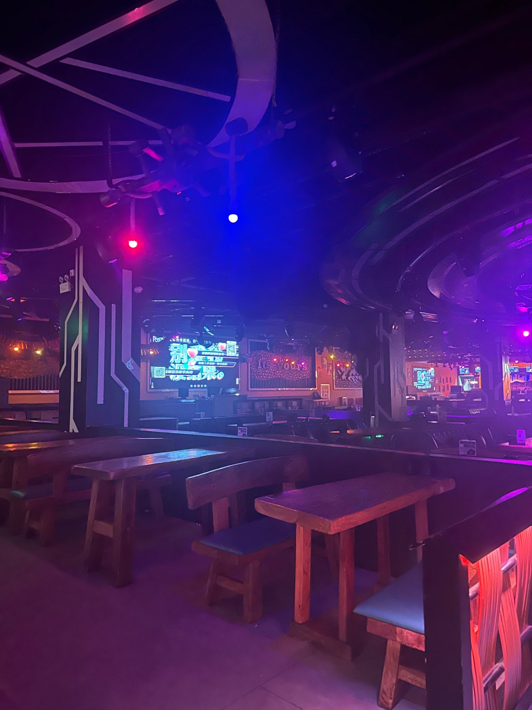 吕梁商务ktv商务ktv能否组局分析-汾阳市ktv预订